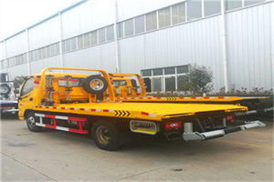 桂阳附近拖车救援搭电